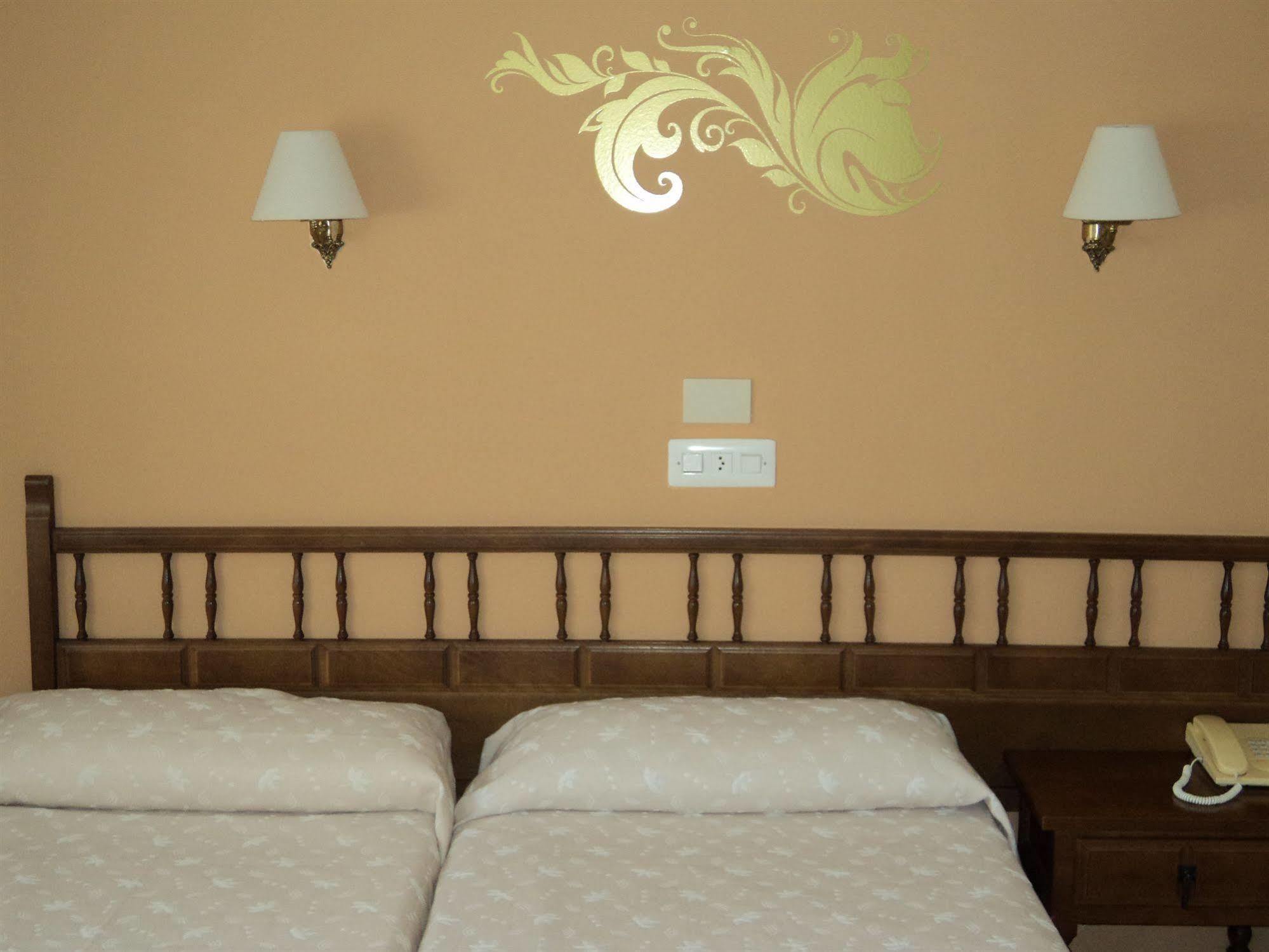 Hotel Alda Via Norte โอโกรเบ ภายนอก รูปภาพ